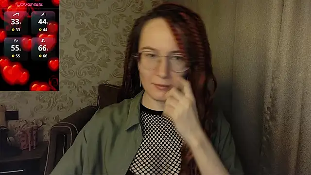 Snapshot of AgnesGraham chatting on October 26, 2025, 7:36 pm AgnesGraham online show from October 26, 2025, 7:36 pm