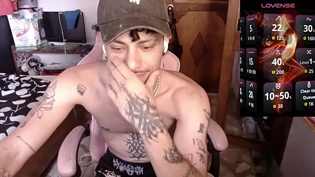Snapshot of Apolo_S chatting on April 21, 2026, 6:03 pm Apolo S online show from April 21, 2026, 6:03 pm
