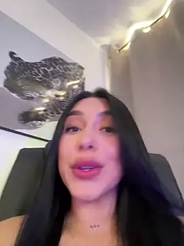 Snapshot of isabella_jade chatting on March 25, 2026, 7:02 pm isabella jade online show from March 25, 2026, 7:02 pm