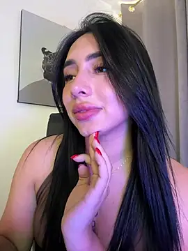 Snapshot of isabella_jade chatting on April 1, 2026, 8:17 pm isabella jade online show from April 1, 2026, 8:17 pm