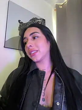 Snapshot of isabella_jade chatting on March 31, 2026, 9:06 pm isabella jade online show from March 31, 2026, 9:06 pm