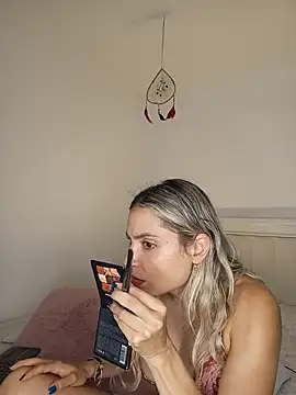Snapshot of ASHLEY_BLAIR chatting on August 1, 2026, 9:46 pm ASHLEY BLAIR online show from August 1, 2026, 9:46 pm