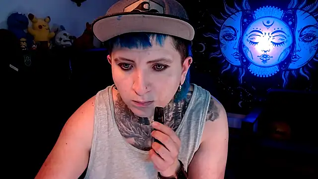 Marieblueeyes online show from March 13, 2025, 6:05 am