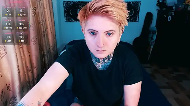 Marieblueeyes online show from November 5, 2025, 9:51 pm