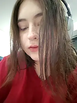 Yammy Yumi online show from October 26, 2025, 10:10 pm