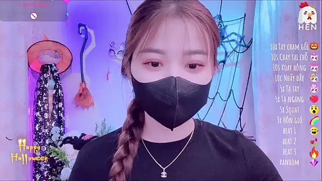 Snapshot of hen237 chatting on October 29, 2025, 11:03 pm hen237 online show from October 29, 2025, 11:03 pm