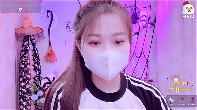 Snapshot of hen237 chatting on October 25, 2025, 9:48 pm hen237 online show from October 25, 2025, 9:48 pm