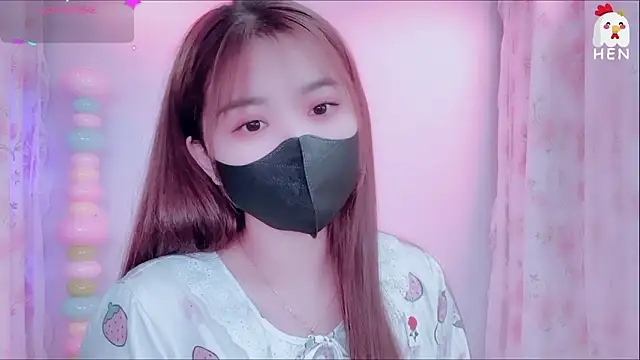 Snapshot of hen237 chatting on November 11, 2025, 12:27 am hen237 online show from November 11, 2025, 12:27 am