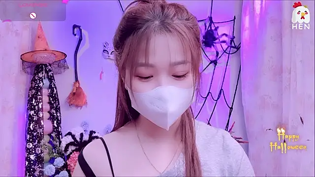 Snapshot of hen237 chatting on October 26, 2025, 4:51 pm hen237 online show from October 26, 2025, 4:51 pm