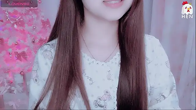 Snapshot of hen237 chatting on December 2, 2025, 6:53 pm hen237 online show from December 2, 2025, 6:53 pm