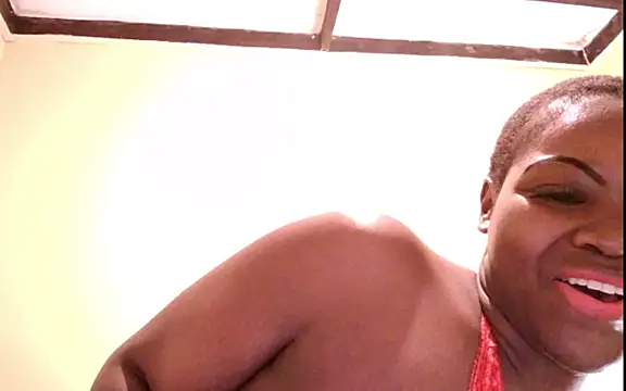 Queen BootyXXX online show from June 20, 2026, 2:16 am