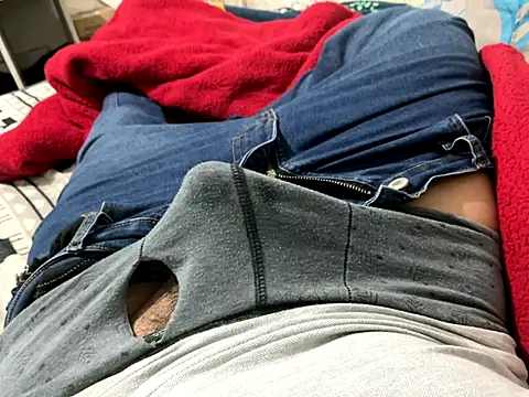 Snapshot of elvis0966 chatting on December 5, 2025, 1:10 pm elvis0966 online show from December 5, 2025, 1:10 pm