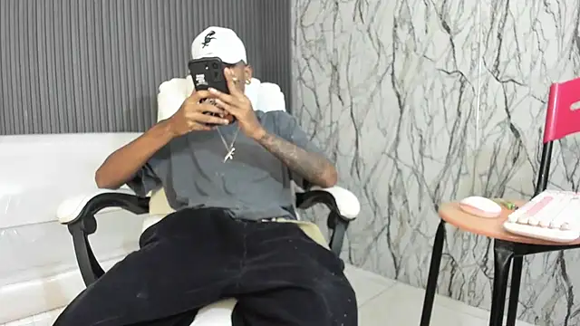 ManSant online show from December 21, 2025, 2:41 pm