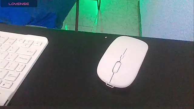 SexDiffrent online show from December 1, 2025, 7:26 pm