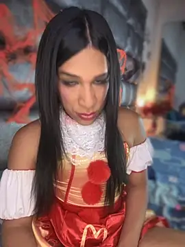 Snapshot of Ashly_Miller chatting on October 31, 2025, 7:54 pm Ashly Miller online show from October 31, 2025, 7:54 pm