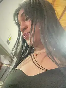 Snapshot of Ashly_Miller chatting on July 21, 2026, 7:15 pm Ashly Miller online show from July 21, 2026, 7:15 pm