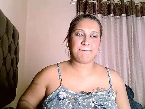 Snapshot of eroticbeauty37 chatting on July 16, 2026, 1:52 pm eroticbeauty37 online show from July 16, 2026, 1:52 pm