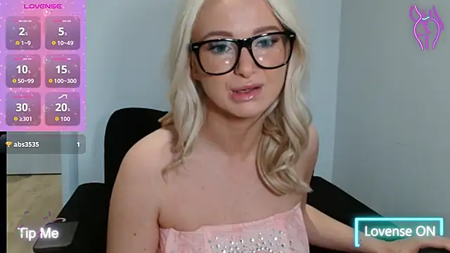 chelseablonde online show from November 13, 2025, 4:00 pm