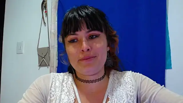 Alexandrasaenz online show from April 26, 2026, 10:07 pm