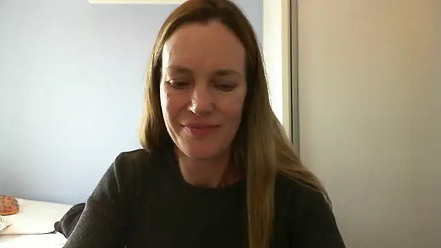 Annylove1 online show from September 10, 2025, 5:12 pm