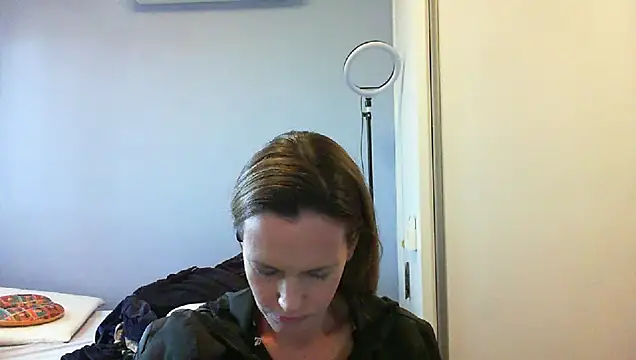 Annylove1 online show from October 30, 2025, 11:52 am