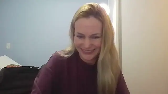 Snapshot of Annylove1 chatting on June 17, 2026, 12:48 pm Annylove1 online show from June 17, 2026, 12:48 pm