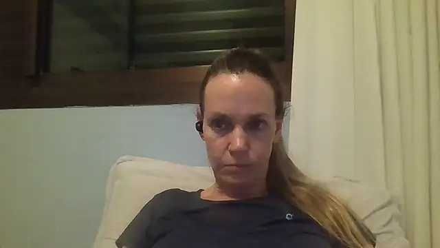 Annylove1 online show from October 7, 2025, 12:11 am