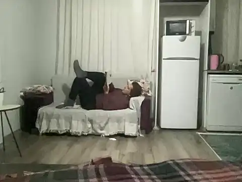 Snapshot of ALPHANDRE chatting on October 9, 2025, 7:03 pm ALPHANDRE online show from October 9, 2025, 7:03 pm