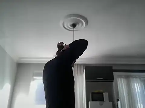 Snapshot of ALPHANDRE chatting on October 15, 2025, 5:28 am ALPHANDRE online show from October 15, 2025, 5:28 am