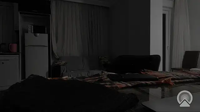 Snapshot of ALPHANDRE chatting on October 6, 2025, 7:36 pm ALPHANDRE online show from October 6, 2025, 7:36 pm