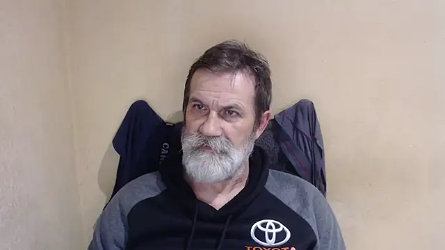 AlexNudo online show from November 5, 2025, 1:14 pm