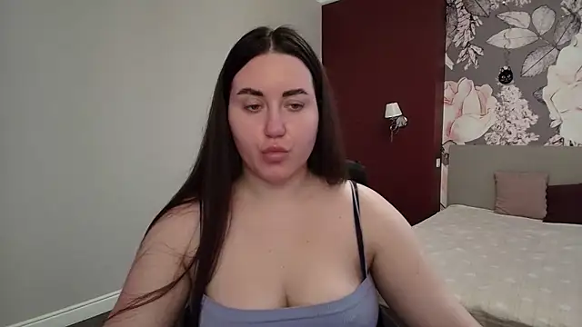 Snapshot of Roxie_Bradley chatting on March 23, 2026, 6:46 am Roxie Bradley online show from March 23, 2026, 6:46 am