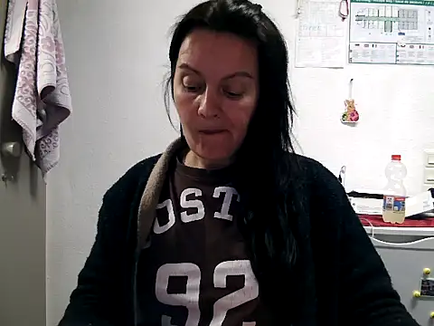 LoveNBloom online show from March 15, 2026, 7:10 pm