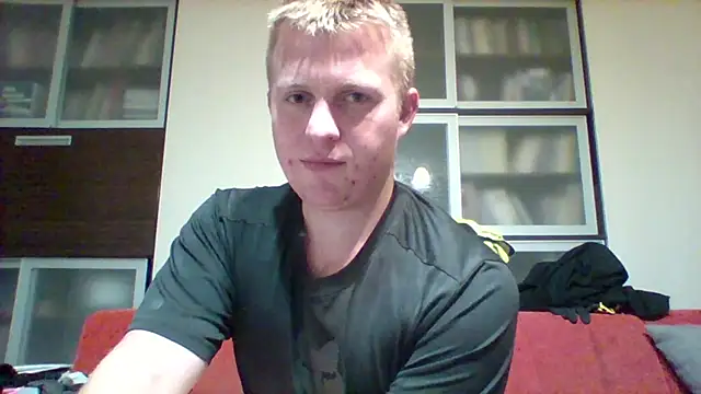 Snapshot of Matttthees chatting on September 11, 2025, 1:05 am Matttthees online show from September 11, 2025, 1:05 am