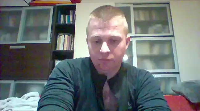 Snapshot of Matttthees chatting on March 19, 2025, 6:01 pm Matttthees online show from March 19, 2025, 6:01 pm