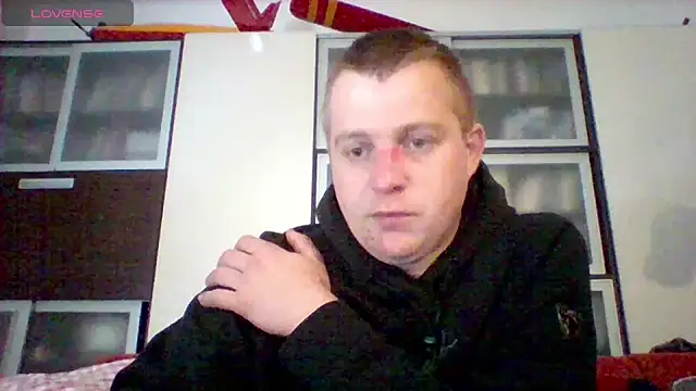 Snapshot of Matttthees chatting on November 2, 2025, 4:01 pm Matttthees online show from November 2, 2025, 4:01 pm