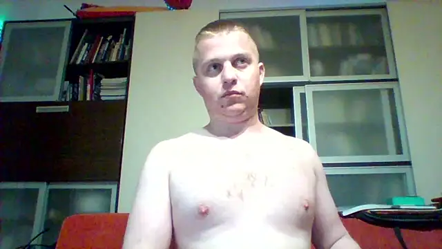 Snapshot of Matttthees chatting on March 11, 2025, 3:47 am Matttthees online show from March 11, 2025, 3:47 am