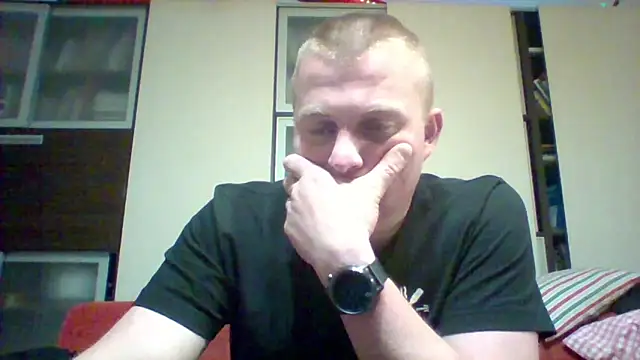 Snapshot of Matttthees chatting on September 30, 2025, 7:20 pm Matttthees online show from September 30, 2025, 7:20 pm