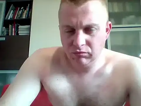 Snapshot of Matttthees chatting on March 10, 2025, 10:50 am Matttthees online show from March 10, 2025, 10:50 am
