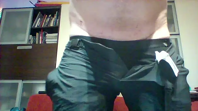 Snapshot of Matttthees chatting on March 11, 2025, 12:44 am Matttthees online show from March 11, 2025, 12:44 am