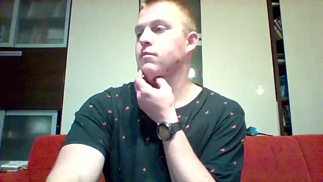 Snapshot of Matttthees chatting on October 15, 2025, 4:15 pm Matttthees online show from October 15, 2025, 4:15 pm