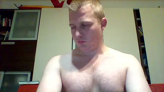 Snapshot of Matttthees chatting on October 17, 2025, 4:27 am Matttthees online show from October 17, 2025, 4:27 am