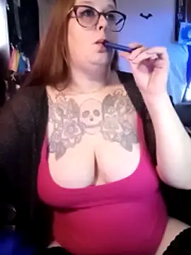 Snapshot of edgexchaos chatting on March 1, 2026, 4:07 pm edgexchaos online show from March 1, 2026, 4:07 pm