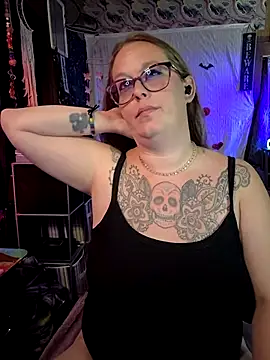 edgexchaos online show from July 14, 2026, 4:06 am