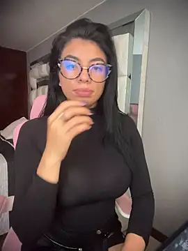 Miaparkerss  online show from November 1, 2025, 6:46 pm