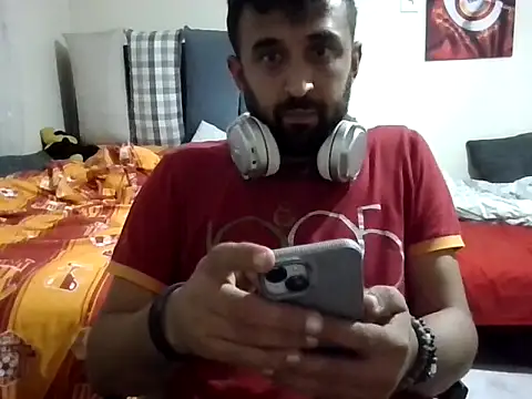 Snapshot of Ca414 chatting on November 8, 2025, 12:36 am Ca414 online show from November 8, 2025, 12:36 am