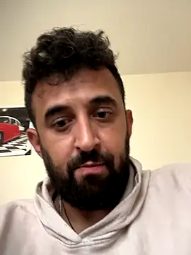 Snapshot of Ca414 chatting on November 8, 2025, 12:42 pm Ca414 online show from November 8, 2025, 12:42 pm