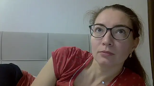 Snapshot of Ashleyspice chatting on November 26, 2025, 6:02 am Ashleyspice online show from November 26, 2025, 6:02 am