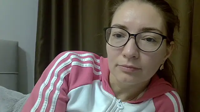 Snapshot of Ashleyspice chatting on November 28, 2025, 5:40 am Ashleyspice online show from November 28, 2025, 5:40 am