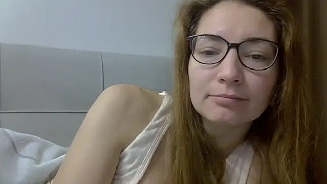 Snapshot of Ashleyspice chatting on November 15, 2025, 5:44 am Ashleyspice online show from November 15, 2025, 5:44 am